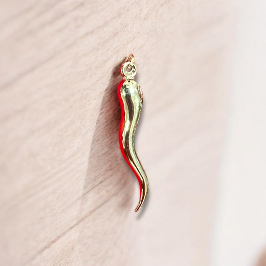 14k oro amarillo dije de colmillo de coyote de 1 pulgada y media